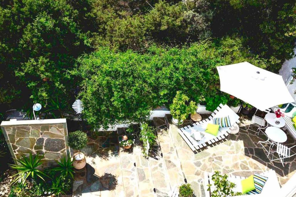 Villa Cute Tiny House à Rafína Extérieur photo